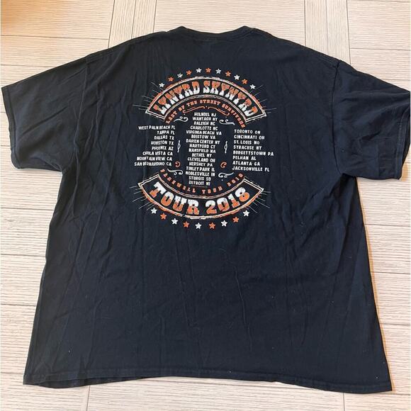 Skynard Nation 2018 concert tee. Gildan, cotton. Measurements indicate‎ sz XL - Picture 6 of 7